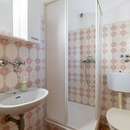 Pensjonat Tinka, No 6